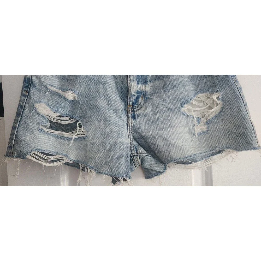 DAZE Denim Cutoff Shorts Womens Size 27 Small Light Wash High Rise Raw Hem NEW - Picture 5 of 10